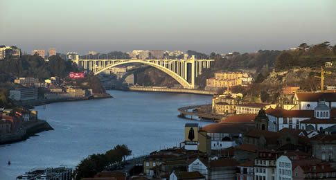 A região do Porto recebe dois milhões de turistas estrangeiros anualmente