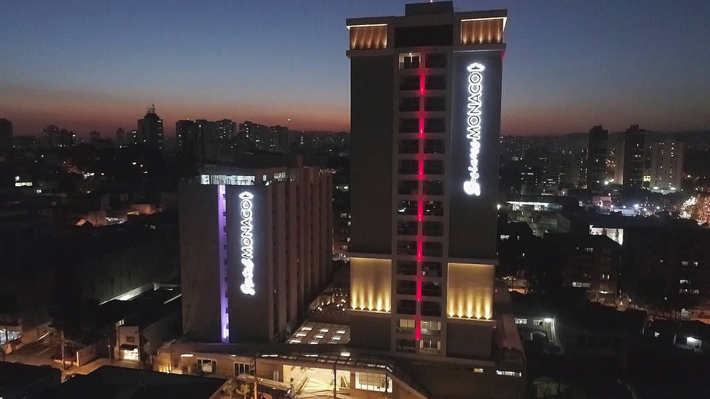 Summit Hotel Mônaco Guarulhos tem ótima avaliação e está pronto para a alta temporada